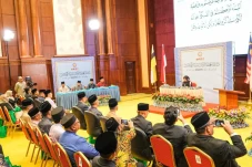 Qari Asal Jatim Sabet...