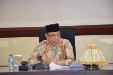 Tak Kunjung Dilantik,...