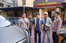 Minta THR ke Pengusaha,...