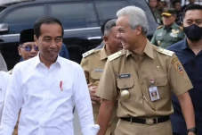 Lima Hari di Jateng,...