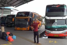 Sepekan Jelang Idulfitri,...