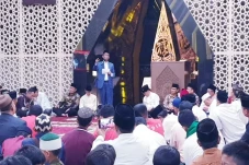 Ceramah di Masjid PDIP,...