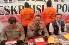 Pungli di Jembatan Timbang,...