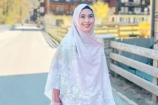 Cerita Oki Setiana Dewi...