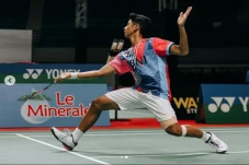 Kisah Alwi Farhan, Pebulu...