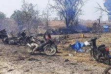Serangan Brutal Militer...