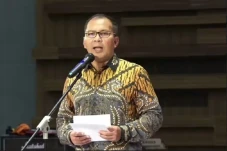 Wali Kota Makassar Danny...