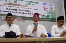Masjid Diharapkan Jadi...