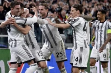 Juventus Ulangi Rekor...