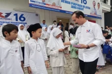 Berbagi Berkah di Bulan...