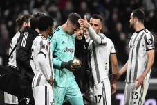 Szczesny Ketakutan Saat...