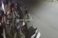 Bawa Benda Mirip Pistol,...
