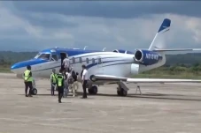 Cuaca Buruk, Jet Pribadi...