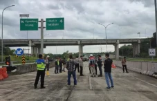 Mudik Lebaran, Jalan...