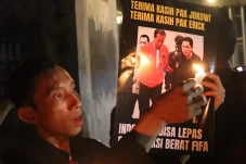Pesan Suporter di Surabaya...