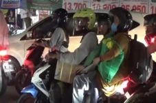Malam Ini Pemudik Bermotor...