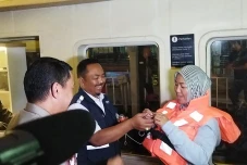 Kapolda Banten Minta...