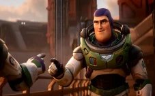 10 Film Spin-off Paling...