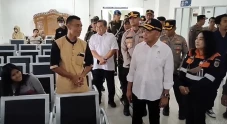 Menko PMK Tegaskan Status...