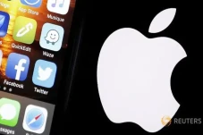 Pengguna Apple Keluhkan...