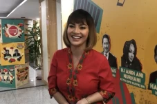 8 Tahun Menjanda, Irma...