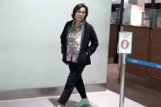 Sepulang dari AS, Sri...