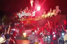 Meriah! Jalanan Parepare...
