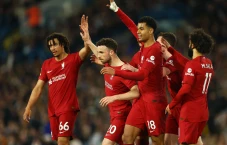 Liverpool Bantai Leeds...