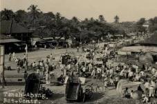 Sejarah Pasar Tanah...