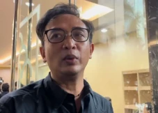 Jalani Lebaran Tanpa...