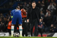 Chelsea Disingkirkan...