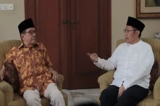 Anas Urbaningrum Temui...