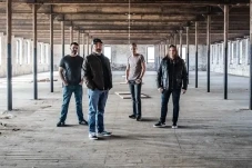 Setelah 12 Tahun, Staind...