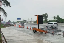Arus Mudik di Tol Japek...