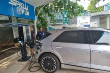 PLN Bekasi Siagakan...