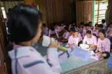 Latih Percaya Diri,...