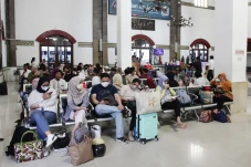 143 Ribu Pemudik KA...