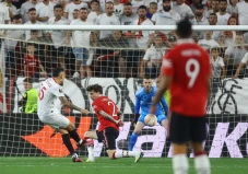 Hasil Liga Europa Sevilla...