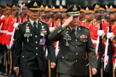 Putra Orang Kuat di...