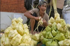 Jelang Idul Fitri, Pedagang...