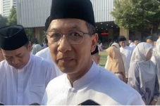 Salat Id di Balai Kota,...
