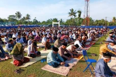 Idulfitri adalah Back...
