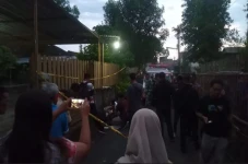 Gempar! Pria Surabaya...