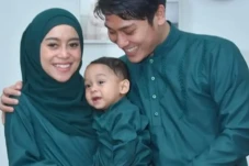 Outfit Lebaran Warna...