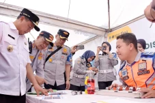Wakil Gubernur Uu Ruzhanul...