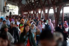 80 Persen Pendatang...
