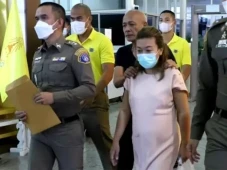 Istri Polisi Thailand...