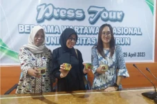 Universitas Khairun...