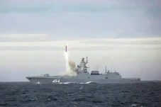Rusia Hujani Kiev dengan...
