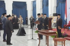 Ridwan Kamil Lantik...